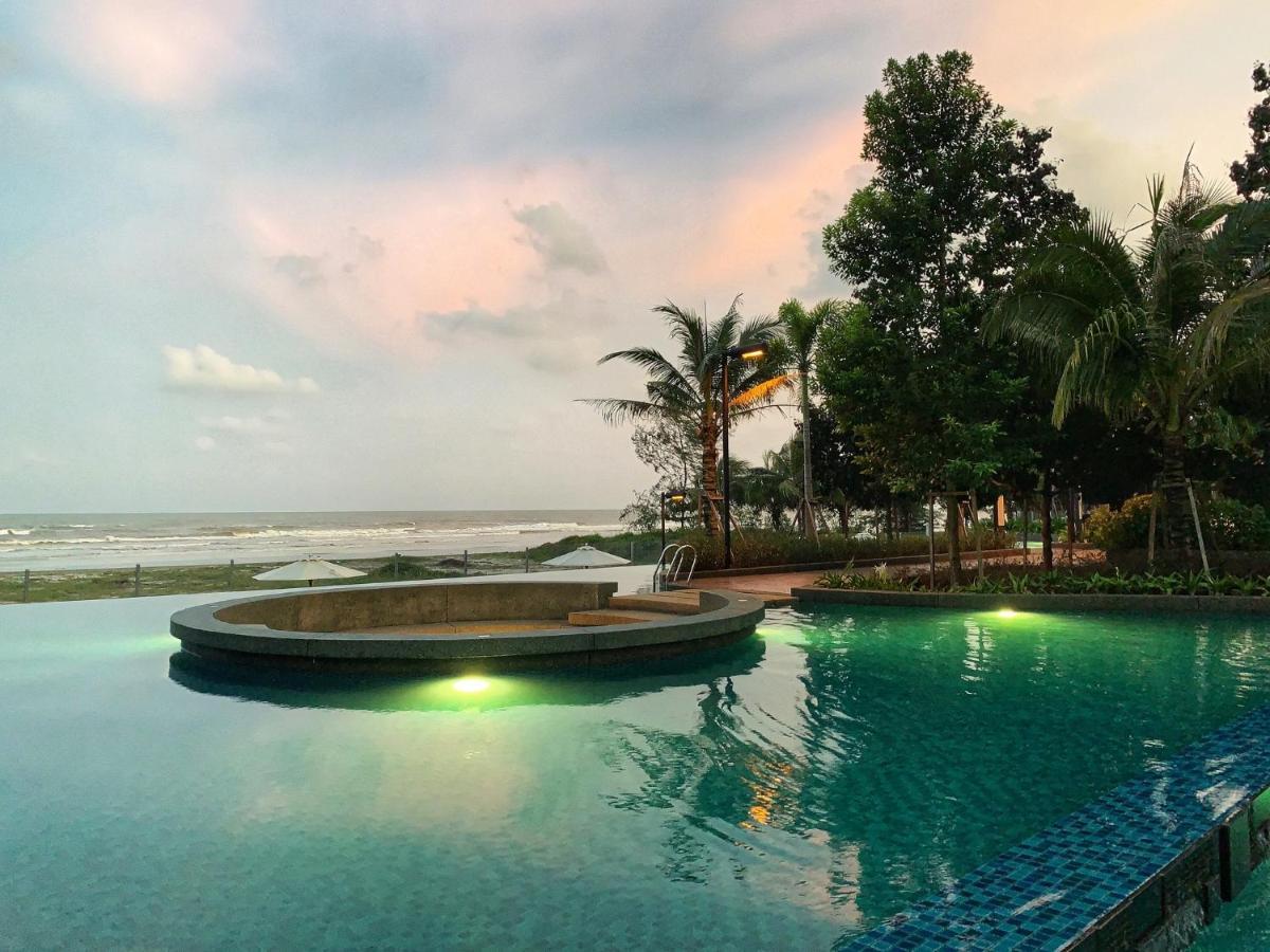 Timur Bay Groundfloor Pool & Seaview Kuantan Exterior foto