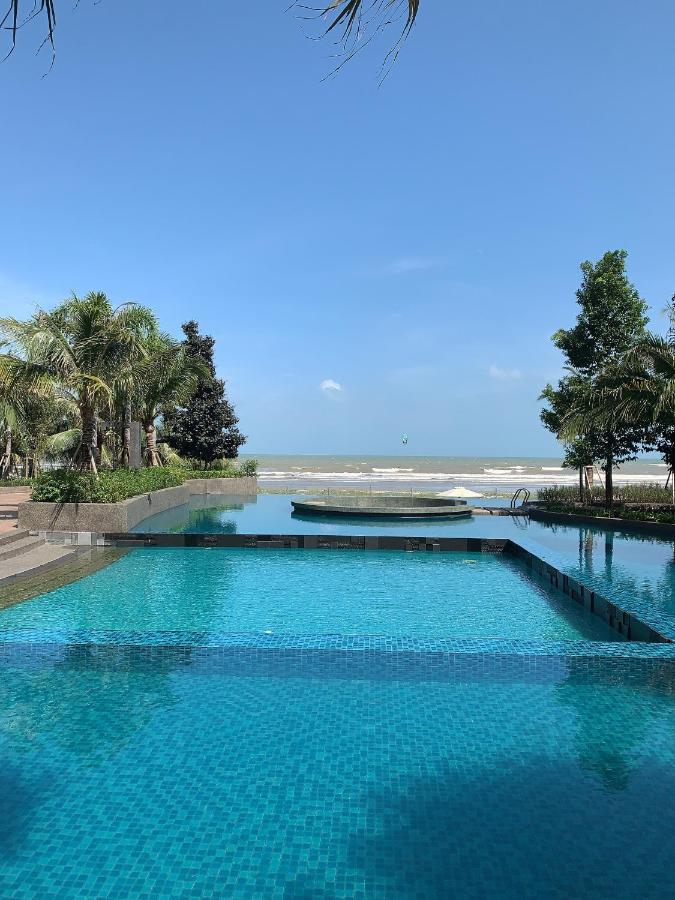 Timur Bay Groundfloor Pool & Seaview Kuantan Exterior foto
