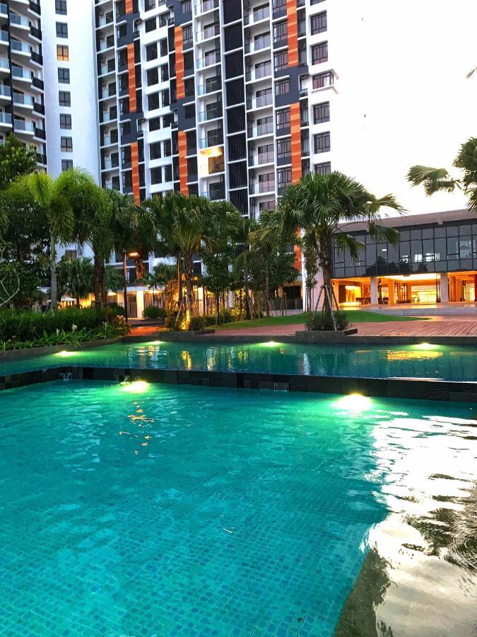 Timur Bay Groundfloor Pool & Seaview Kuantan Exterior foto