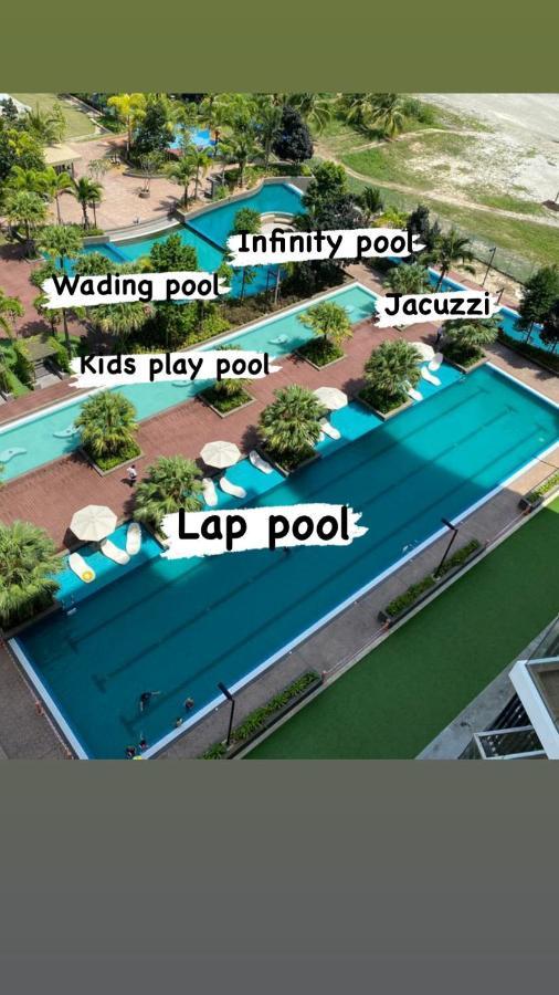 Timur Bay Groundfloor Pool & Seaview Kuantan Exterior foto
